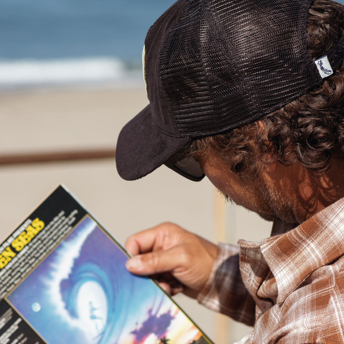 RINCON CORDUROY TRUCKER